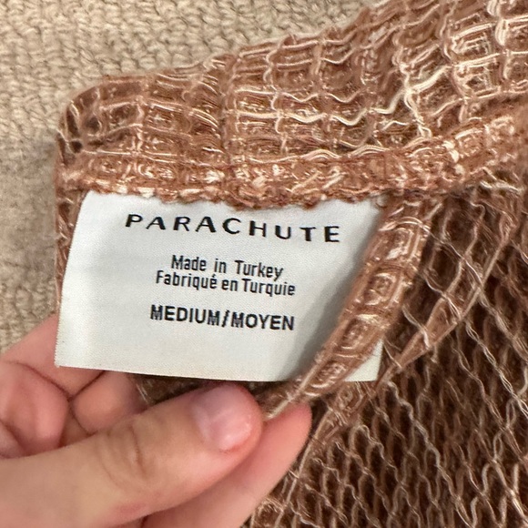 Parachute Waffle Robe - Picture 4 of 5